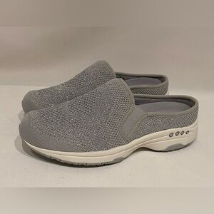 NEW Easy Spirit Take Knit 2 Silver Metallic Slip On Comfort Mule Size 5M